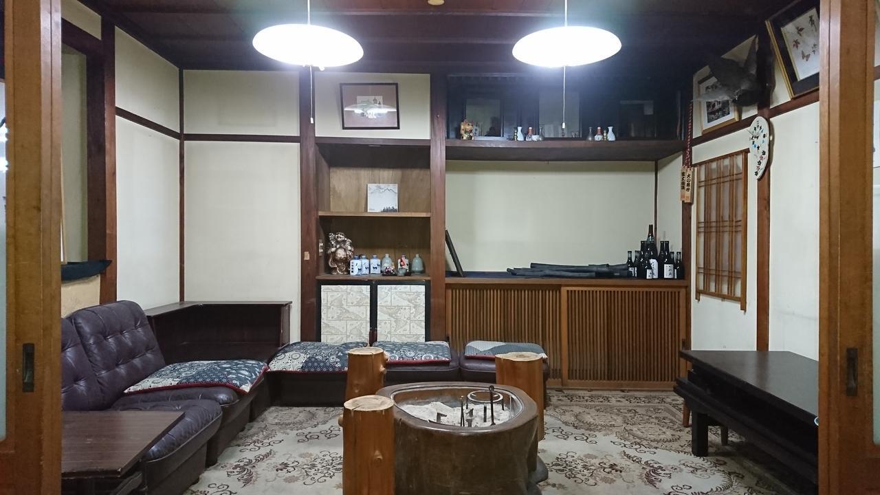 柏屋旅館＜シェアハウス&ゲストハウス＞ Saku Esterno foto